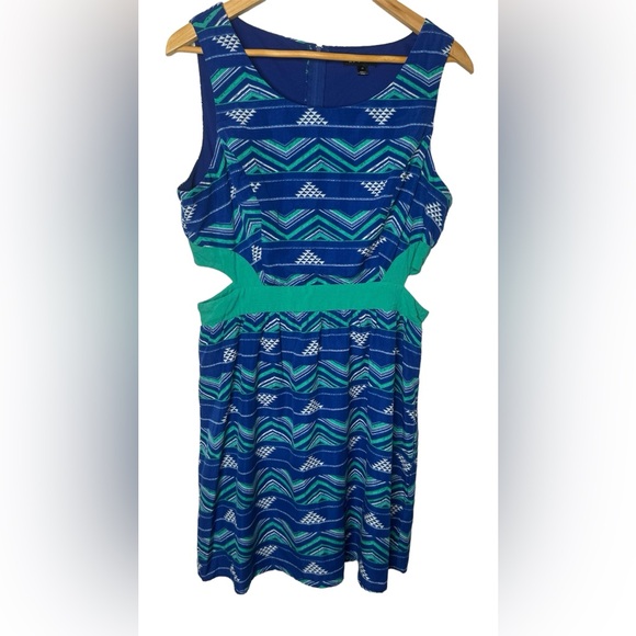 As U Wish Dresses & Skirts - As U Wish Cutout Print Dress Aztec southwest side cutout blue green print